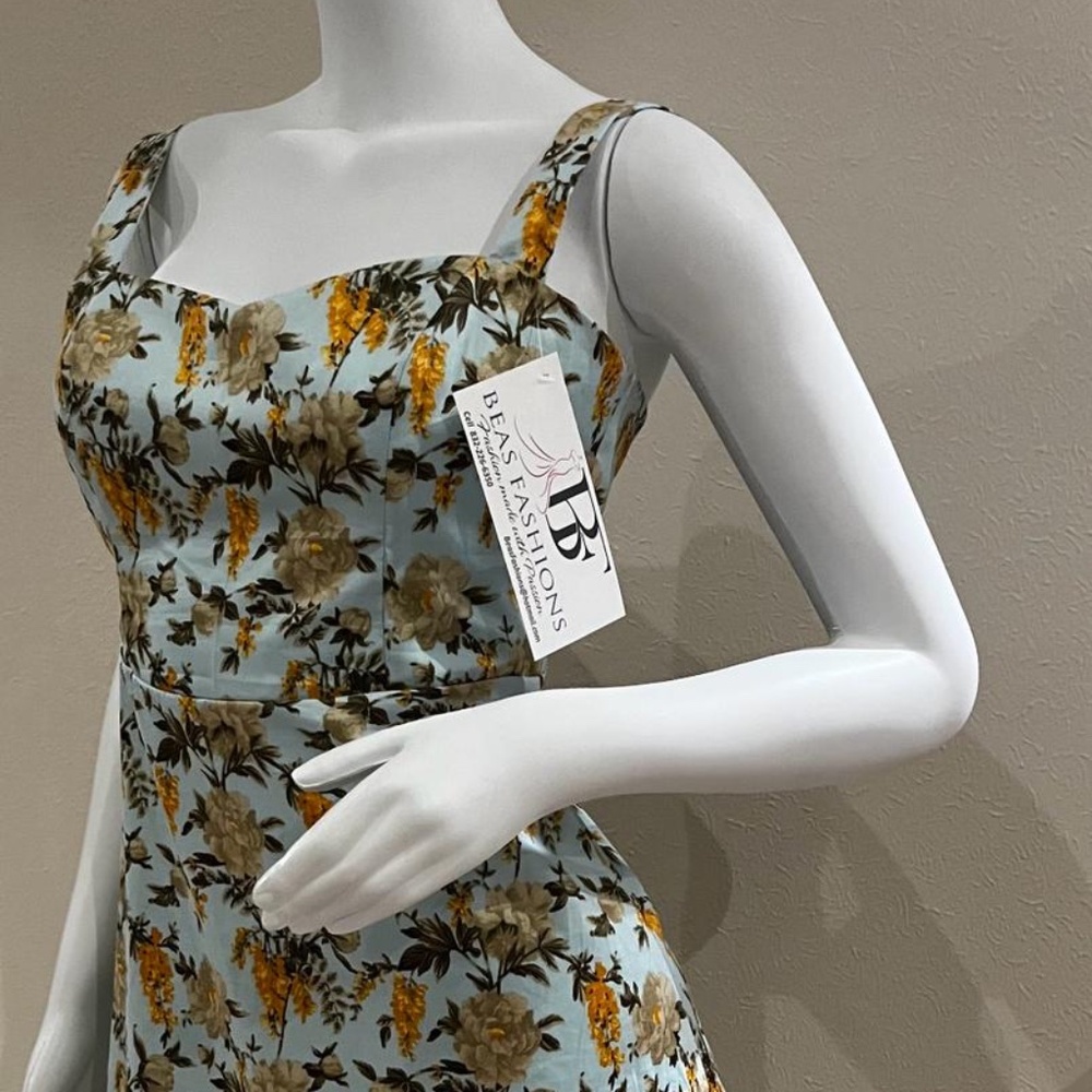 Mini dress